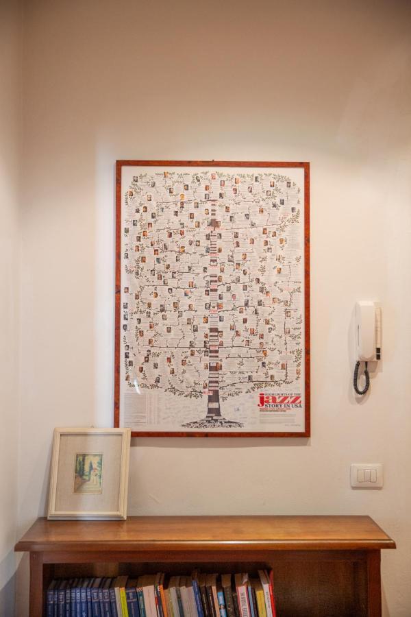 Lovely One Bedroom Apartment Nearby Ponte Vecchio Флоренция Экстерьер фото