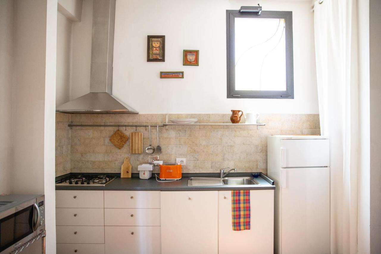 Lovely One Bedroom Apartment Nearby Ponte Vecchio Флоренция Экстерьер фото